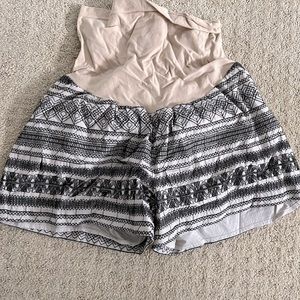 Pea in the pod maternity shorts